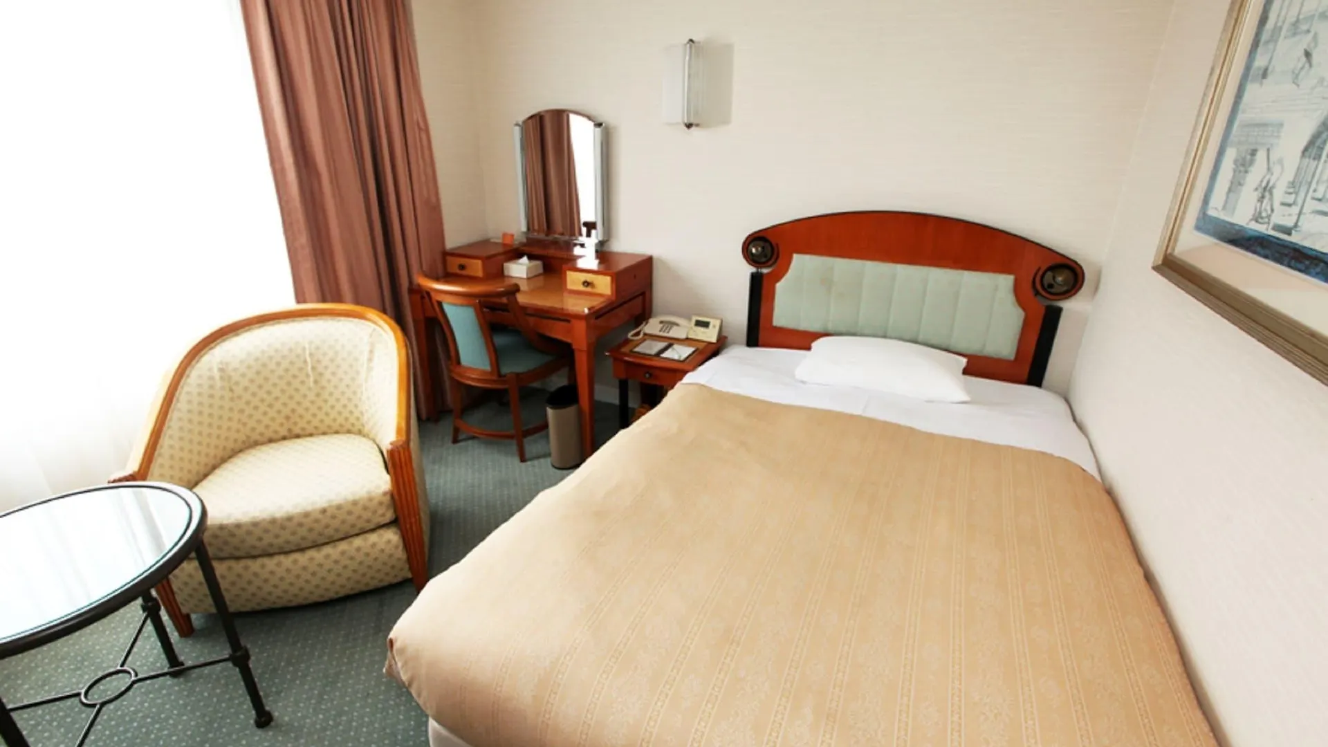Hotel East 21 Tokyo 4*,